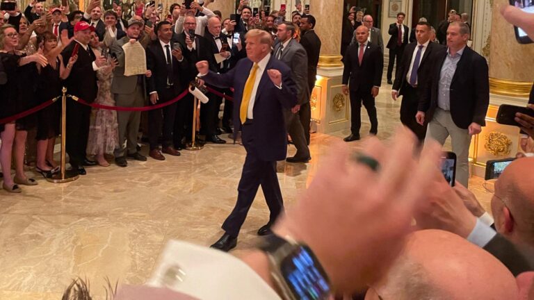 Another Trump memecoin dinner advertised for token’s top investors
